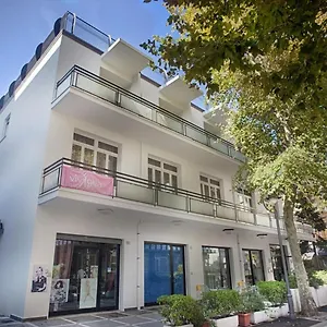 Bed & Breakfast Sayonara