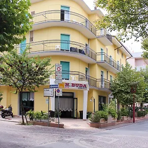 Hotel Buda
